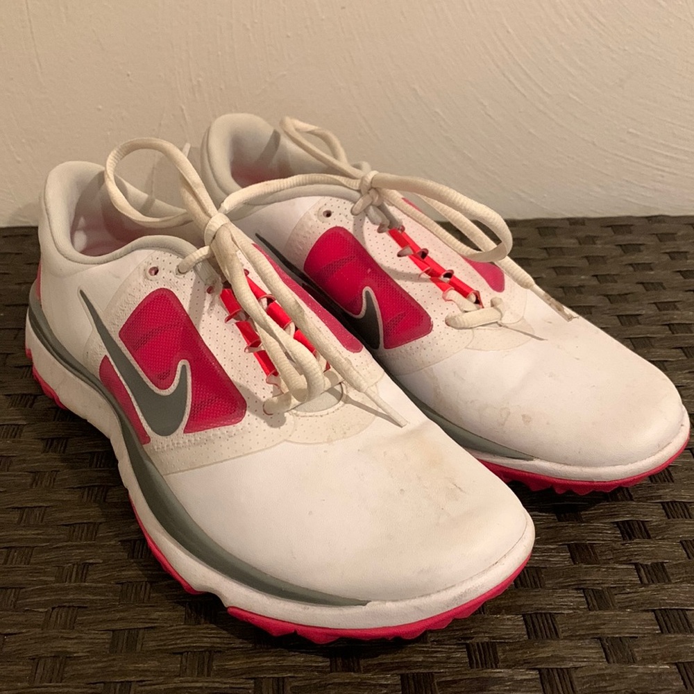 Women’s Nike Spikeless Golf Shoes